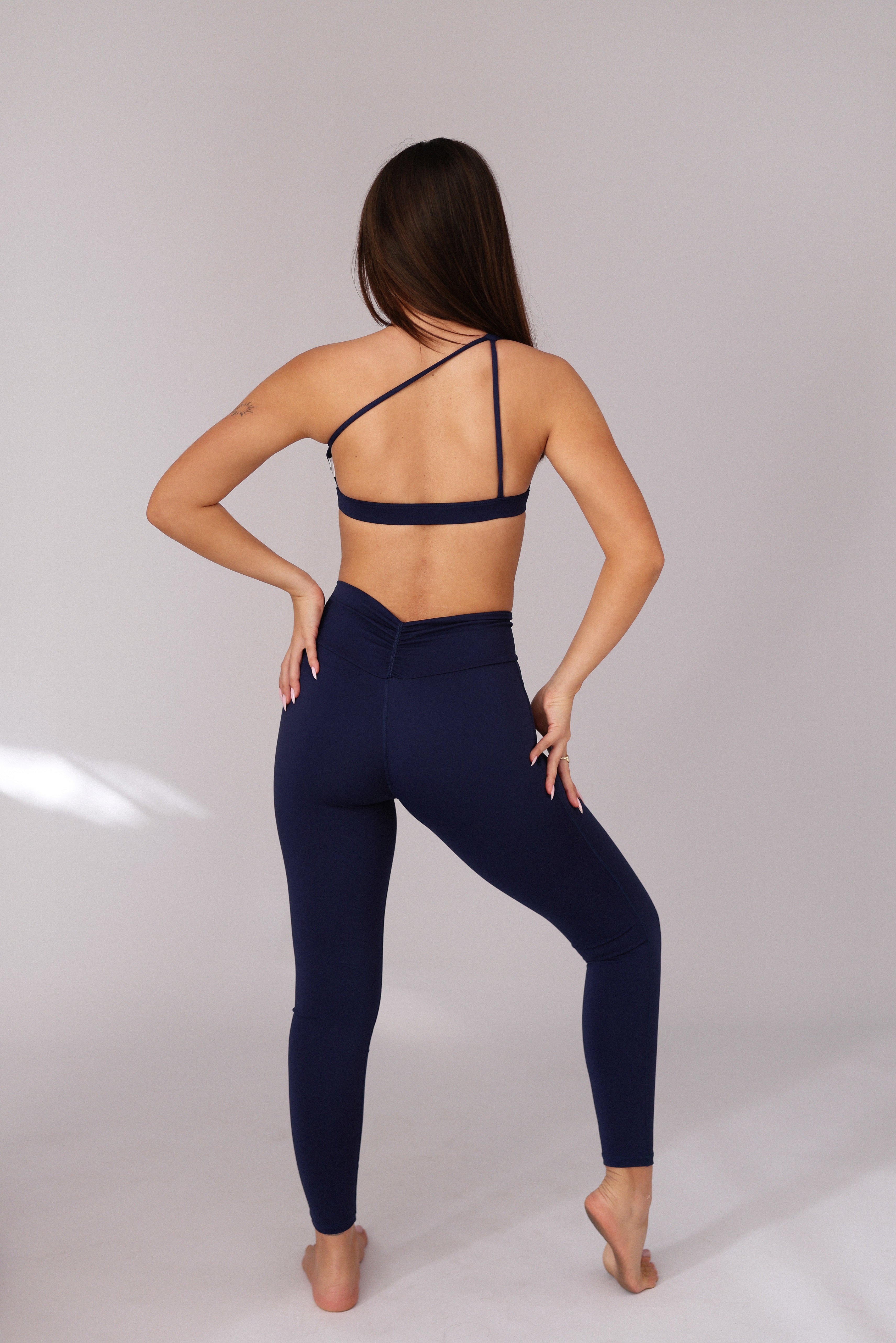 טופ כחול נייבי